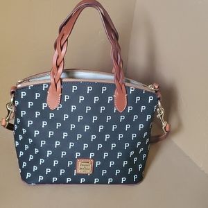 Dooney &Bourke  MLB Pittsburgh Pirates Purse